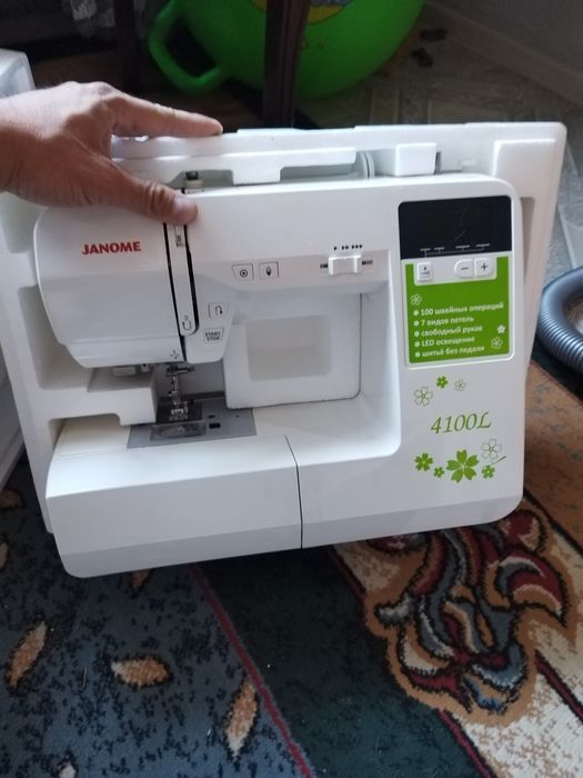 Janome 4100L швейная машинка