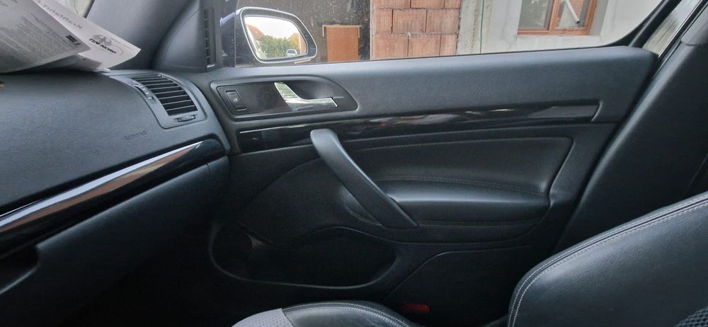 Dezmembrez Skoda Octavia 2 vrs 2.0 tdi