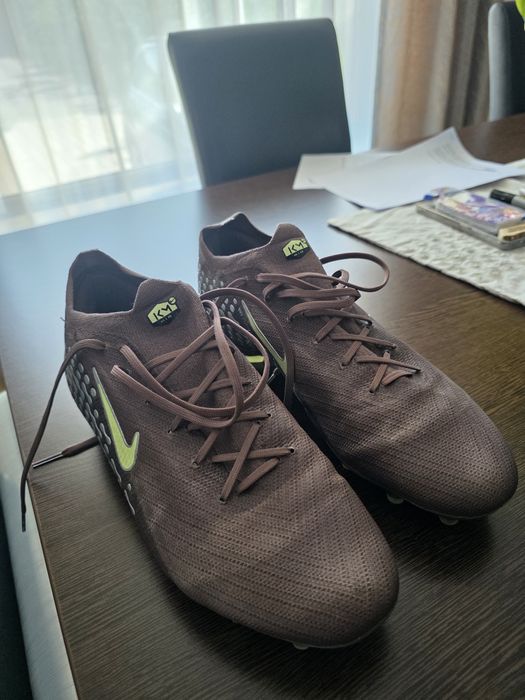 Ghete de fotbal Nike Zoom Mercurial Vapor 16 Pro Kylian Mbappé AG-Pro - Maro