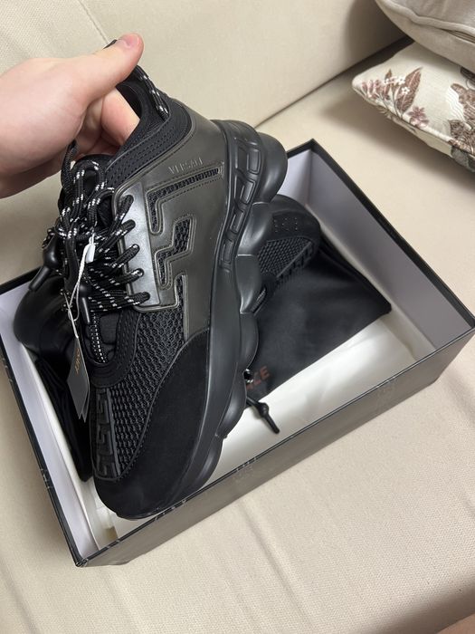 *ULTIMELE STOCURI* Versace Chain Reaction Triple Black