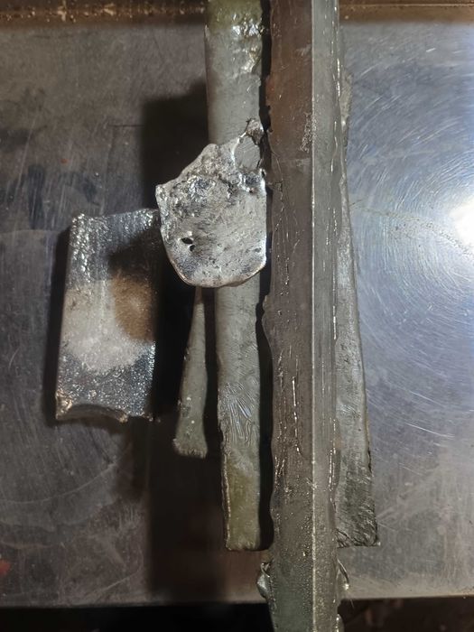 Калай около 3кг. от снимките.