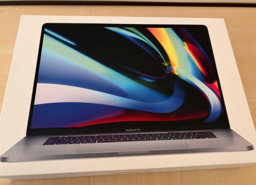 MacBook Pro 16" (2019)