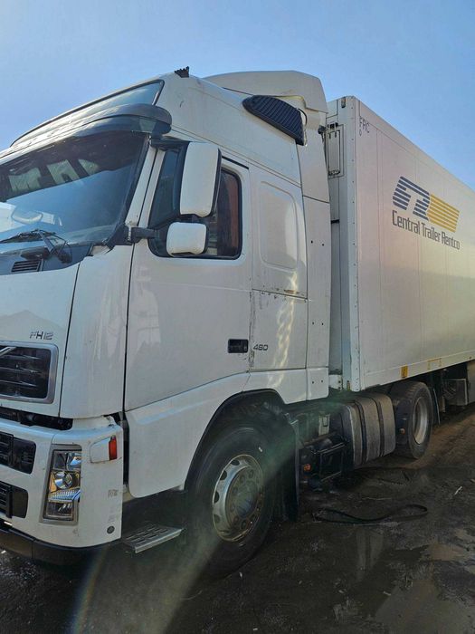 тягач Volvo FH12 2003 механика Volvo ва рефрижератор прицеп сотилади