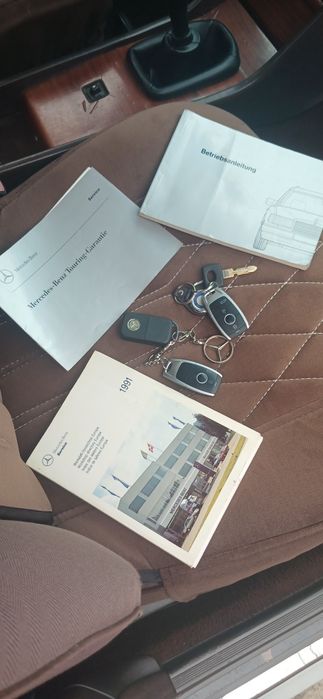 Продам   MERCEDES-BENZ 124