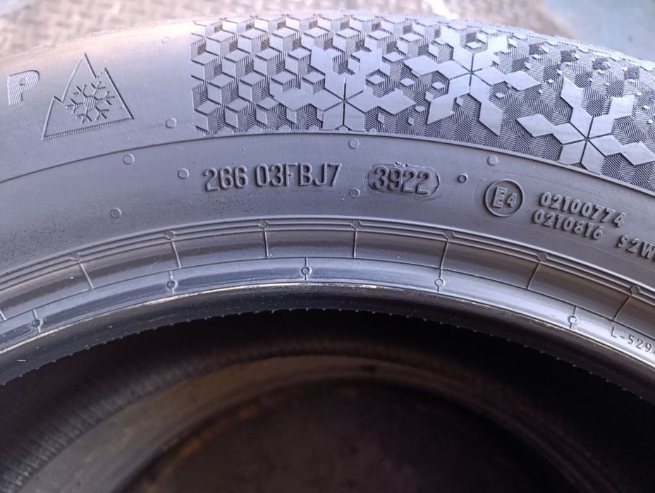 Anvelope de iarnă 225 60 18 Continental dot 2022