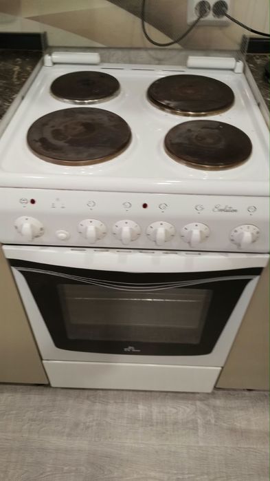 Продам электро плита