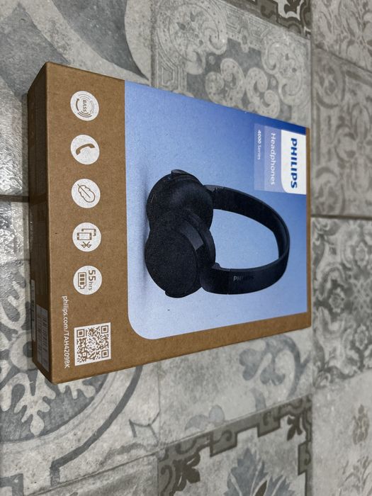PHILIPS  Wireless speaker + Headphones Нови