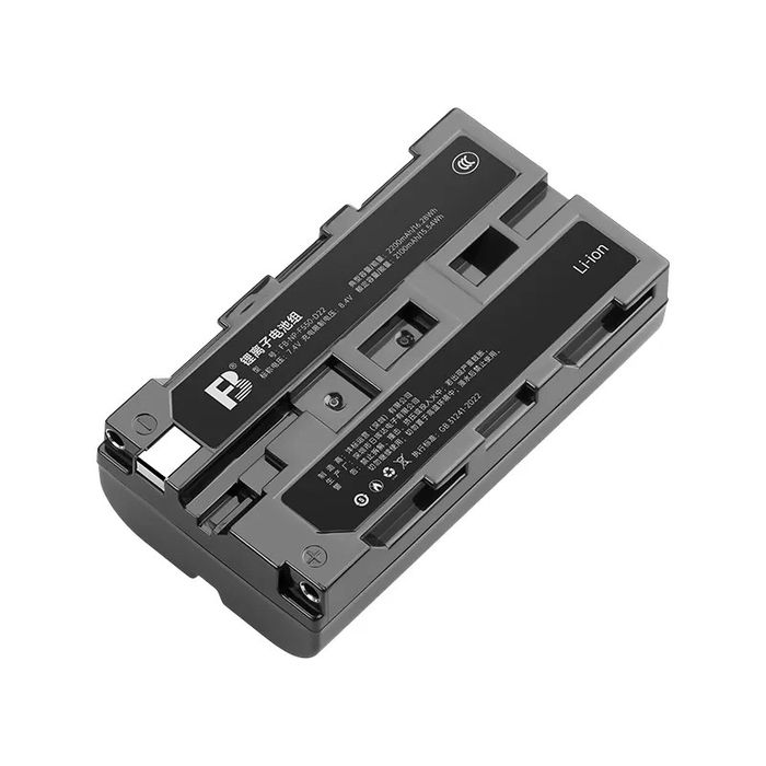 Новые аккумуляторы NP-F550 для света/прожектора