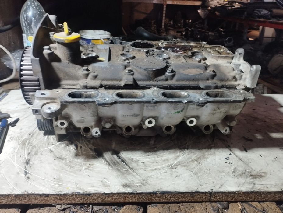 Chiulasa 77006005526 Renault Megane 2002 1.6 MT (107 hp)