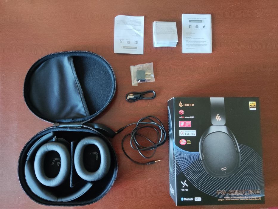 Продам наушники EDIFIER WH950NB