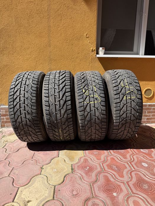 Vand cauciucuri iarna