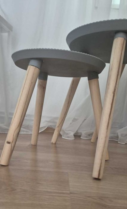 Masuta mica  set de 3 buc