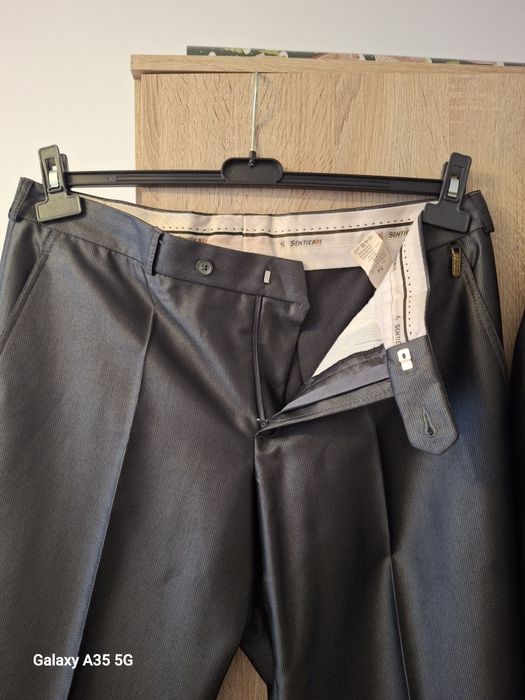 Costum bărbătesc de ocazie.