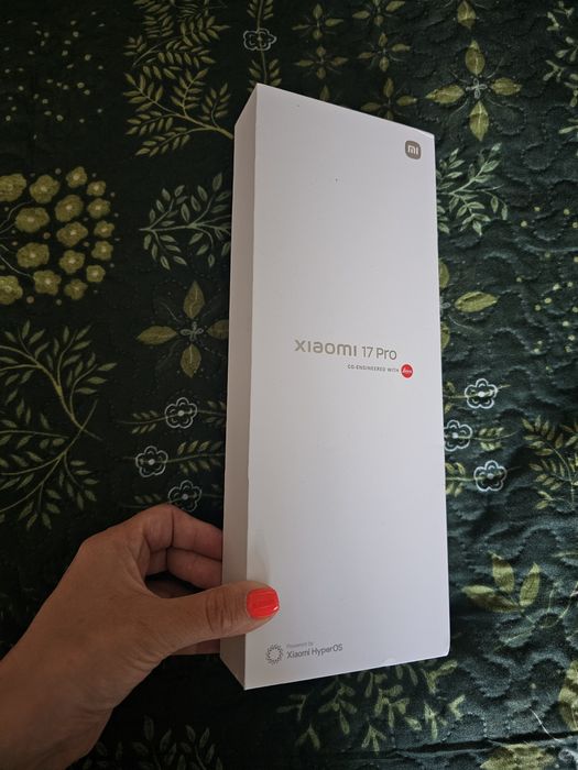 Xiaomi 17 Pro 256/12GB

Пълен Комплект

Възможно лично предаване в София!

Пълен Комплект

Възможно лично предаване