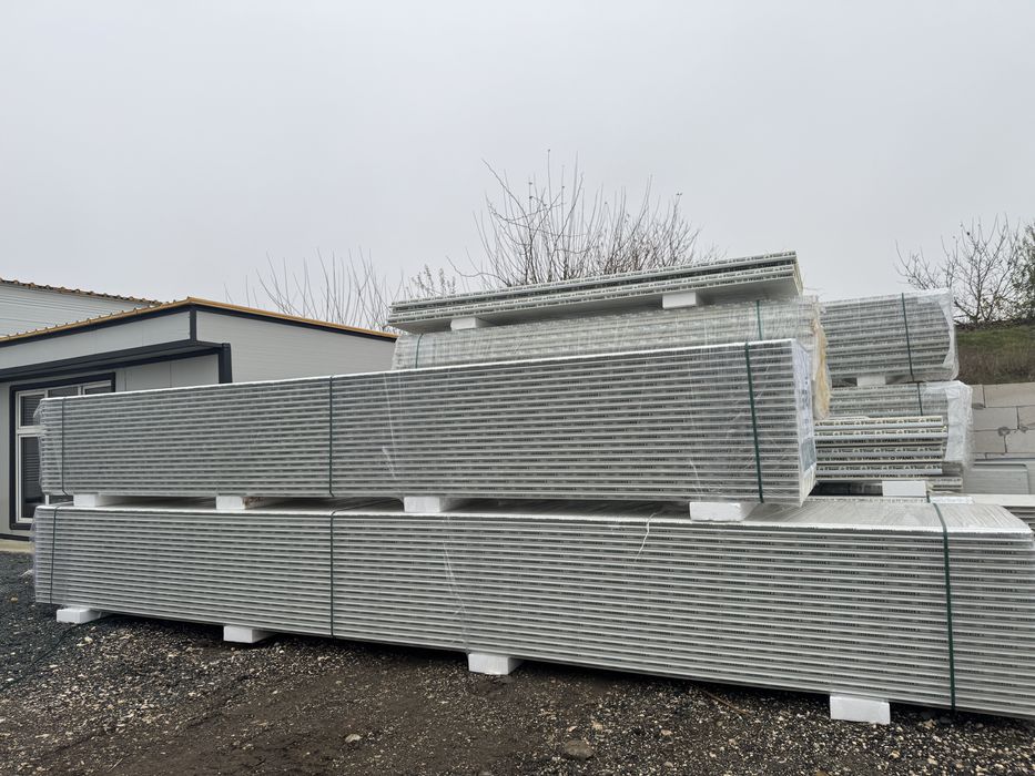 Panou Sandwich 4 cm Hală Metalică Constanța