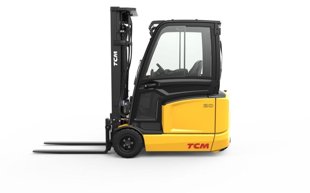 Японский вилочный погрузчик