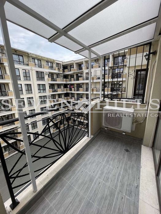 Продава се Двустаен апартамент в Пловдив, Младежки Хълм - 65 кв.м за 2200 €/кв.м - Снимка #8