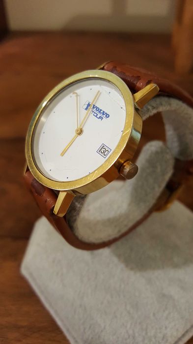 Рядък винтидж часовник Mondaine VOLVO TOUR – за любители на голфа