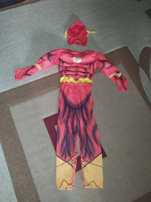 Костюм новые Железный человек материал синтетика 5 лет