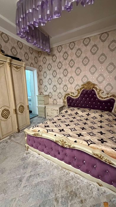 Спальный гарнитур сотилади