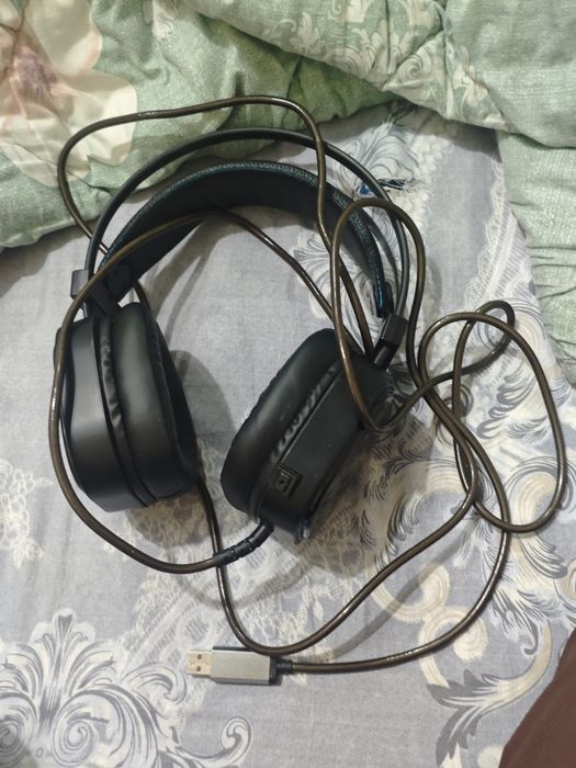 Naushniklar USB-A uchun, oddiy telefonlarga tushmaydi 50mingdan