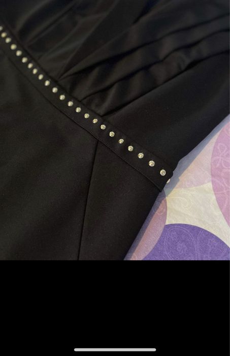 Чисто нова рокля Guess L