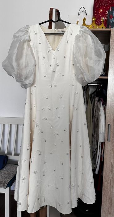 Продается вечерняя платья