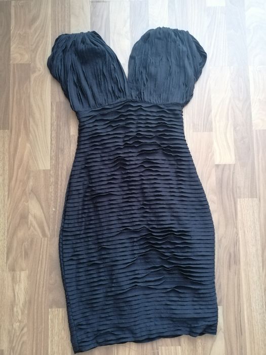 Vand rochie cocktail