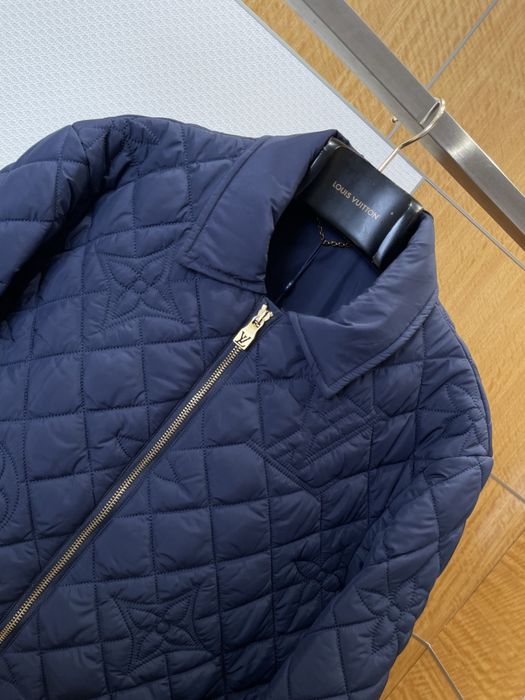 Jacheta Louis Vuitton Calitate Premium