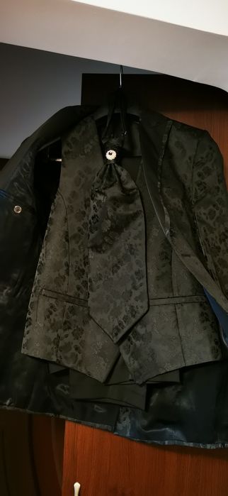 Vând costum mire Pasha Men's