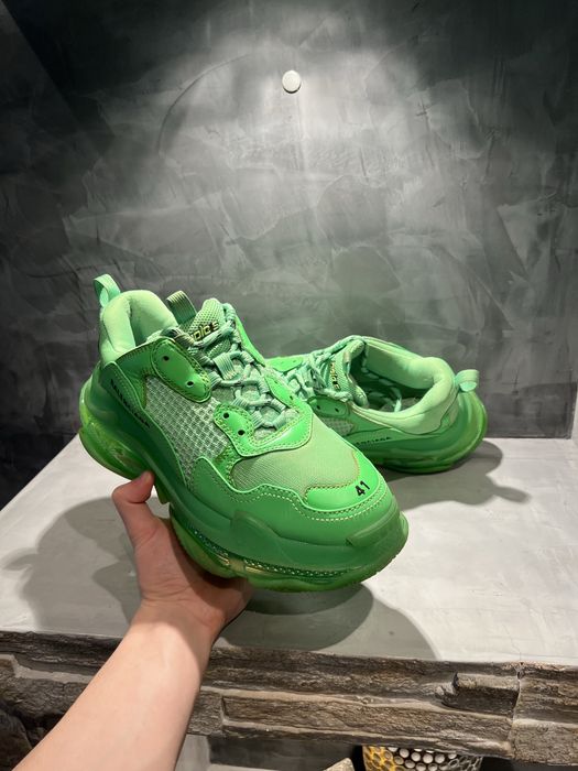 КАТО НОВИ Balenciaga Triple S Green 100% оригинални
