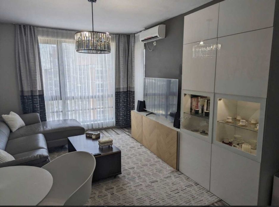 Дава се под наем Двустаен апартамент в Пловдив, Център - 68 кв.м за 408 € - Снимка #5