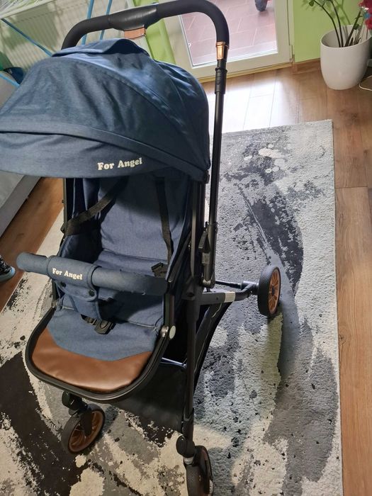 Carucior copii aproape nou