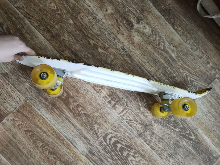 Продаю скейт  в отличном состоянии