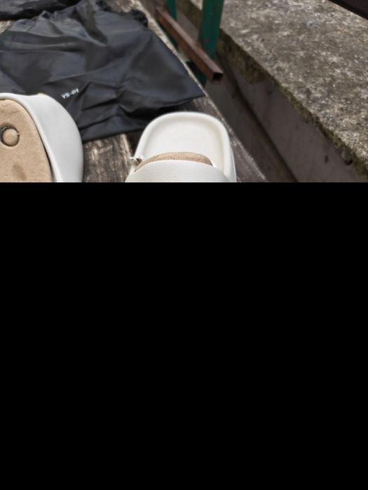 Yeezy slides оригинални