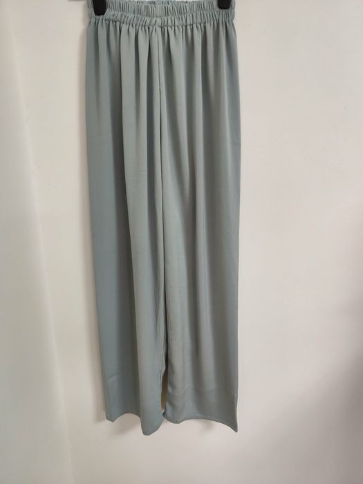 Compleu cu pantaloni