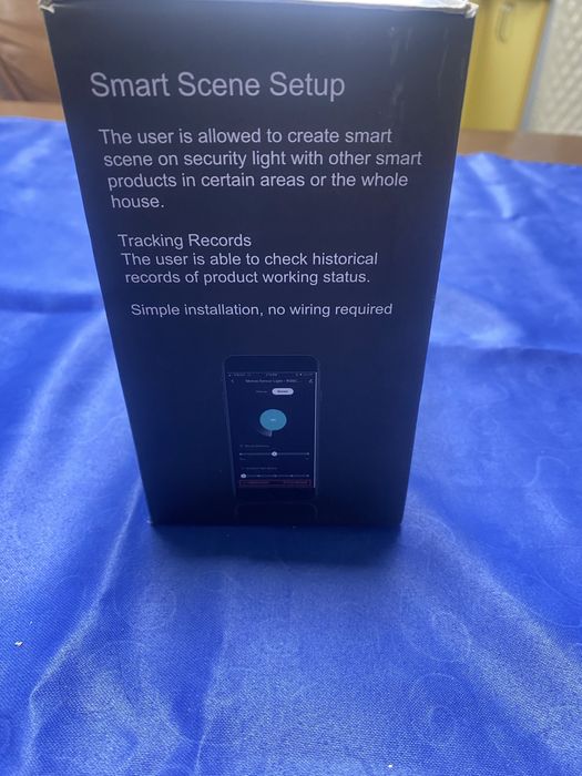 Соларна сензорна лампа