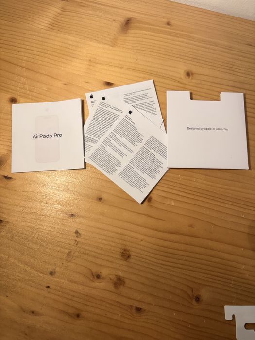 AirPods Pro 2 originale    stare foarte bună