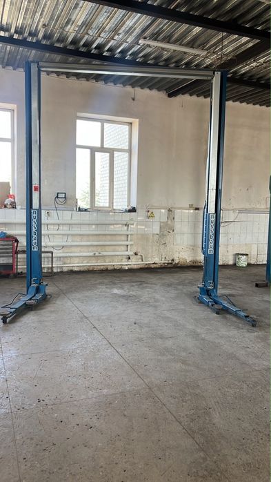 Сдаю в аренду подъемники