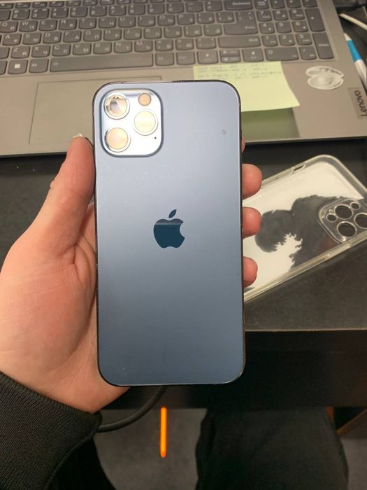 Придам iphone 12 pro