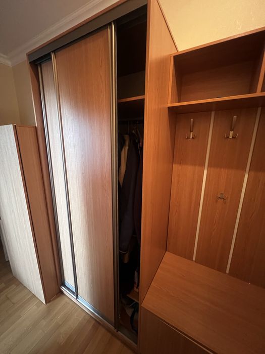 Шкаф-прихожая с ящиками