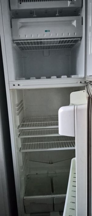 Холодильник продам