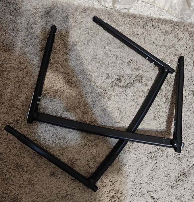 Pătuț pentru bebeluș cu funcție de leagăn