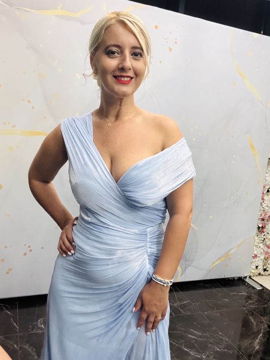 Rochie eleganta din matase