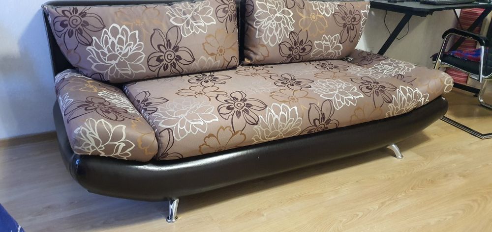 Продам диван-тахта