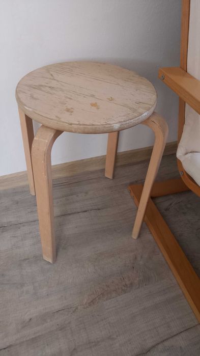 masa, scaun, taburet