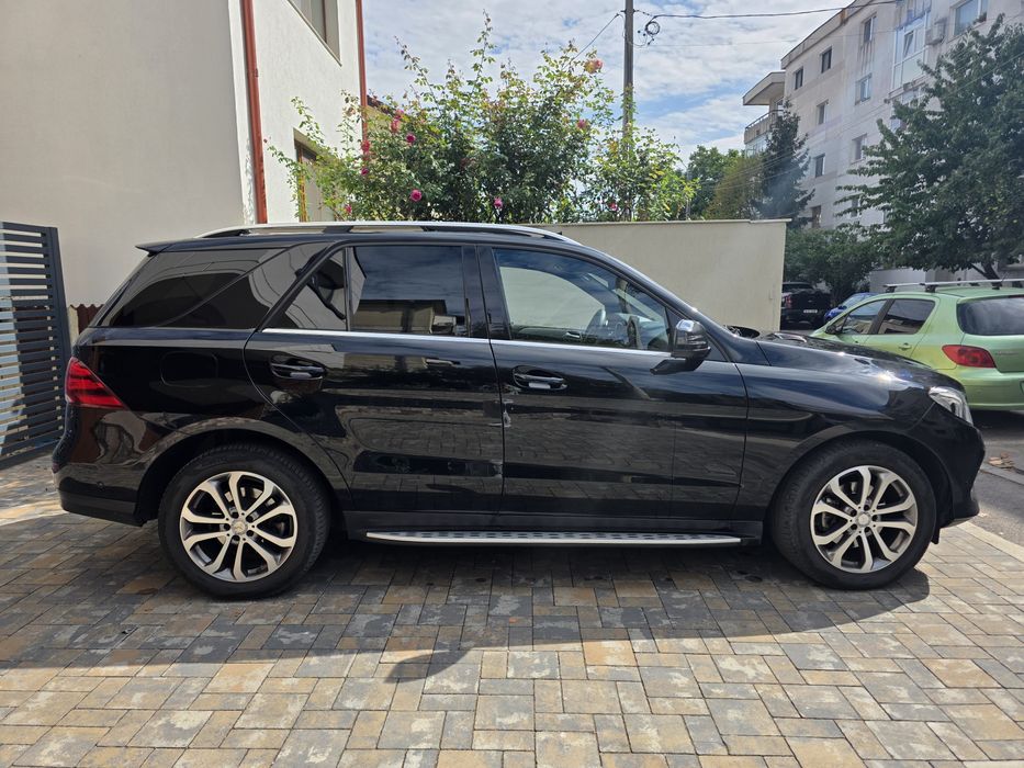 Mercedes GLE250 2017