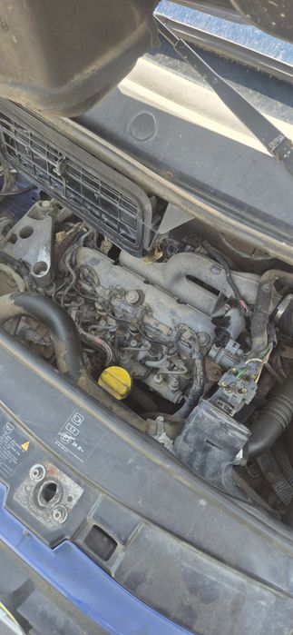 Опел виваро 1.9 НА ЧАСТИ