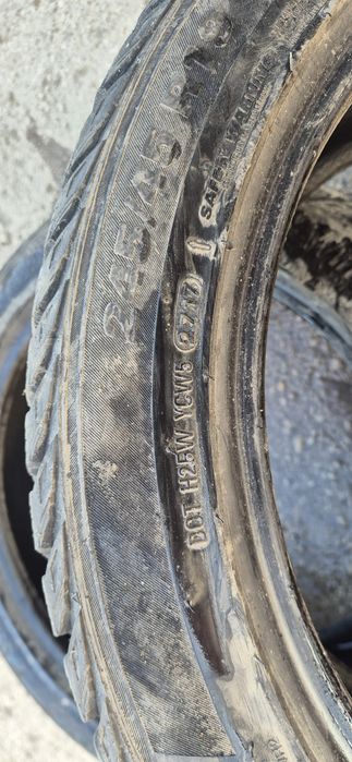 Зимни гуми KUMHO 245/45/19
