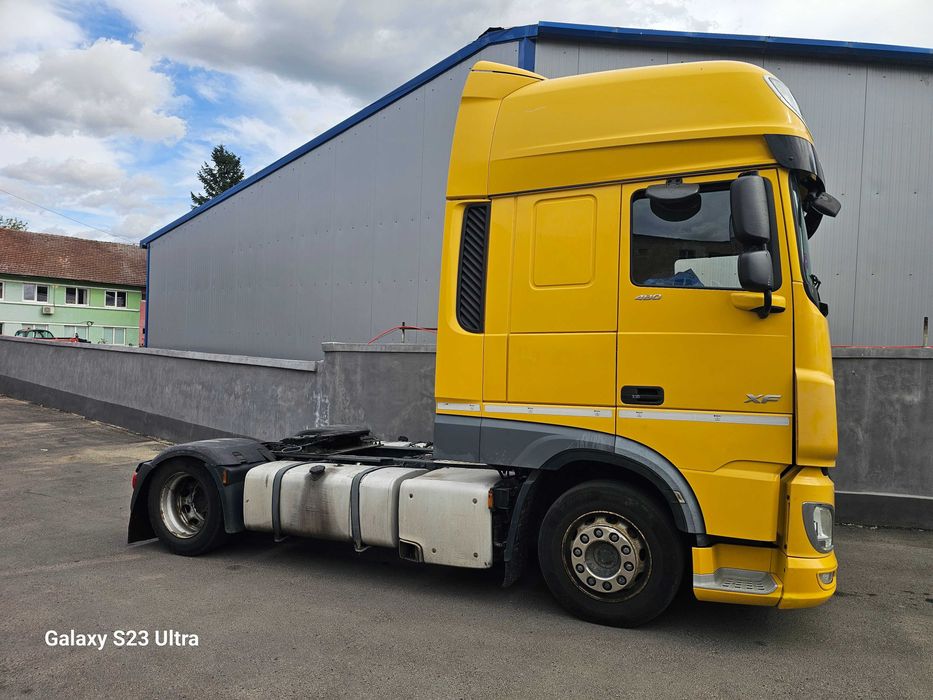Cap tractor daf xf 106